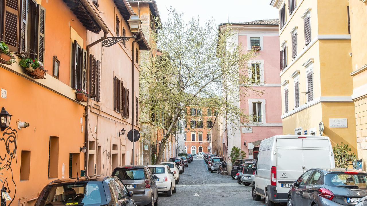 In Trastevere White Rom